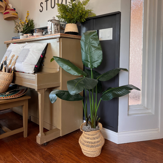 Natural Lace Vase 2 with tall palm faux plant